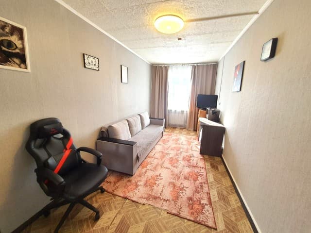 2 комн., 44 м², Блочный, Жатай 9