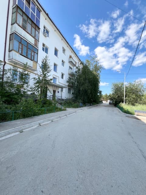 3 комн., 68 м², Блочный, Гимеин