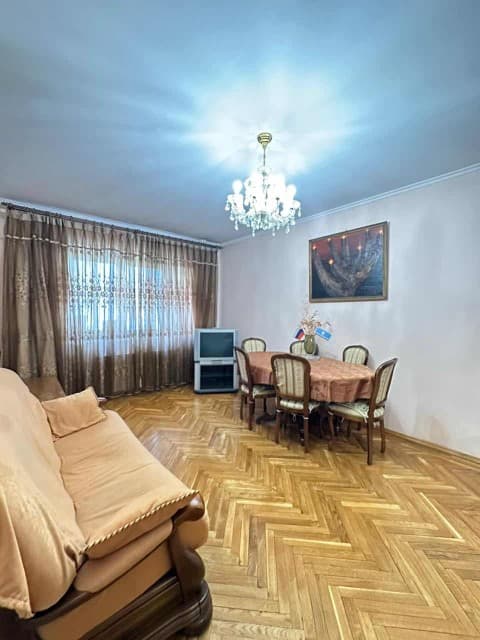 4 комн., 87 м², Инд. планировка, Центр - район пл. Ленина 2