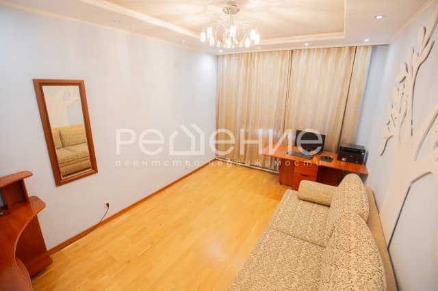 2 комн., 75 м², Блочный, Центр - район пл. Дружбы 6