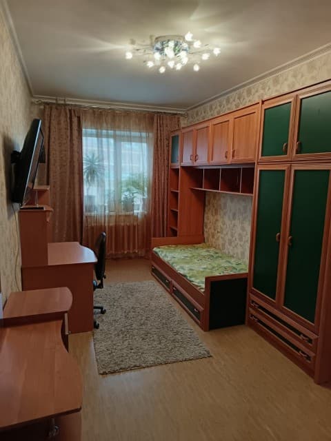 3 комн., 77 м², 112 серия, Крестьянский рынок, стадион "Туймаада" 5