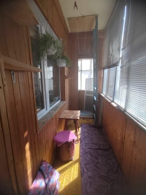 3 комн., 77 м², 112 серия, Крестьянский рынок, стадион "Туймаада" 15