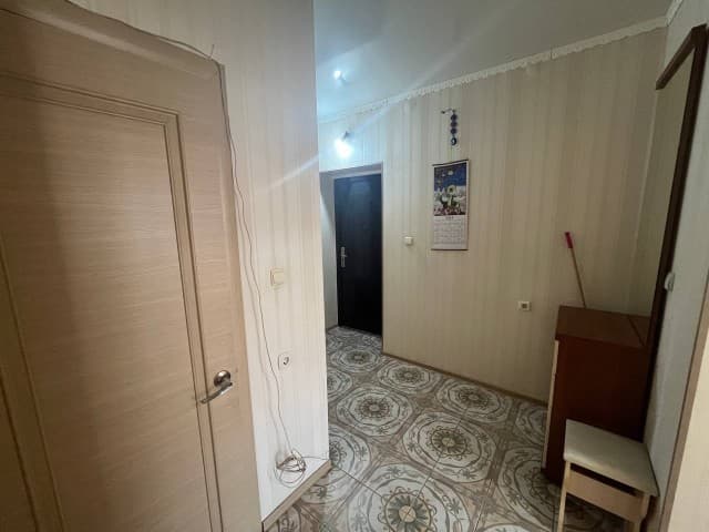 1 комн., 44 м², Блочный, Сахацирк 5