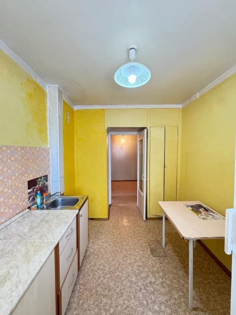 4 комн., 75 м², КПД, Крытый рынок 13