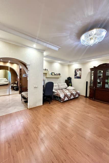 2 комн., 81 м², Монолитно-каркасный, ЯКСМК 4
