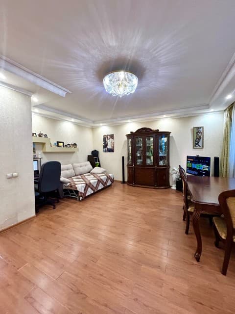 2 комн., 81 м², Монолитно-каркасный, ЯКСМК 3