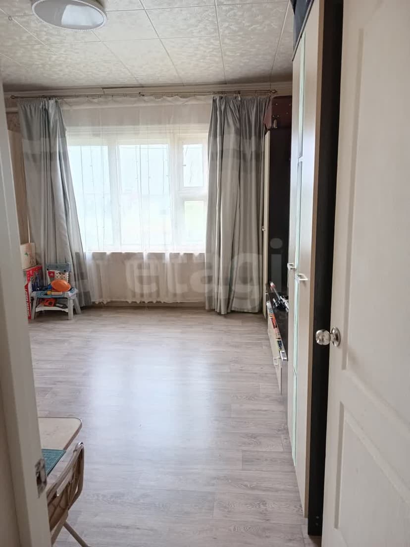 2 комн., 51 м², Дерев. б/у 4