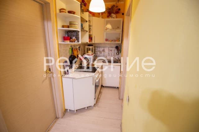 2 комн., 43 м², Инд. планировка, Кинотеатр Лена 3