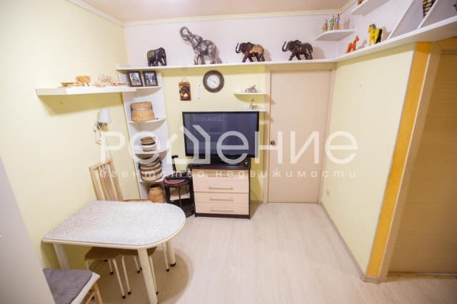 2 комн., 43 м², Инд. планировка, Кинотеатр Лена 2