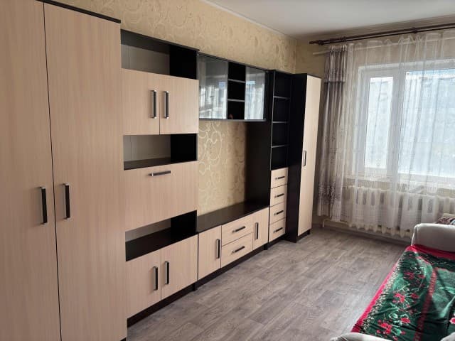 1 комн., 37 м², Блочный 5