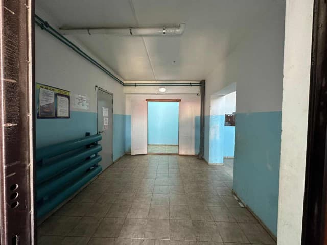 1 комн., 35 м², Блочный, Другие районы 3