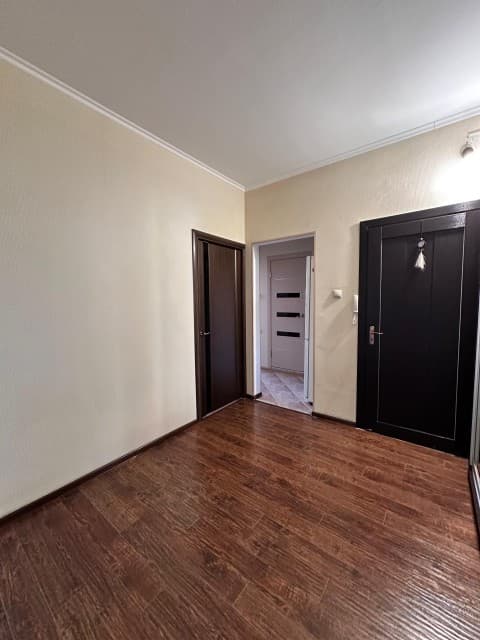 3 комн., 77 м², 112 серия, Студгородок 18