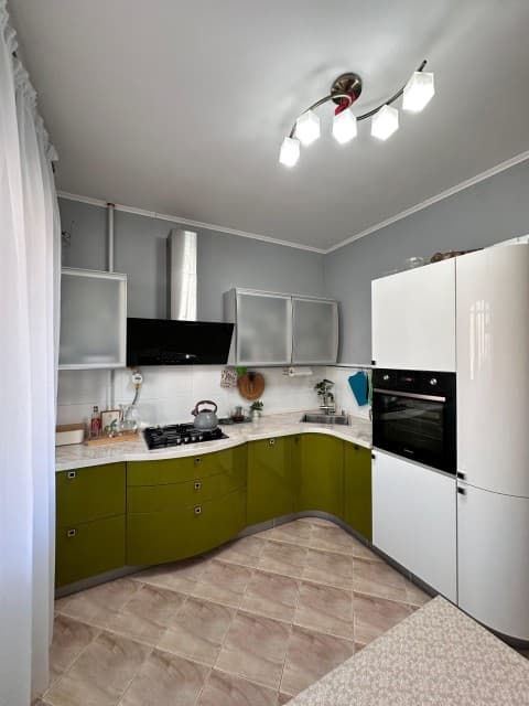 3 комн., 77 м², 112 серия, Студгородок 9