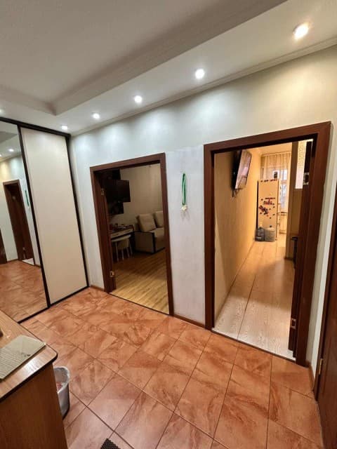 1 комн., 48 м², Инд. планировка, Областная больница, рынок "Манньыаттаах" 2