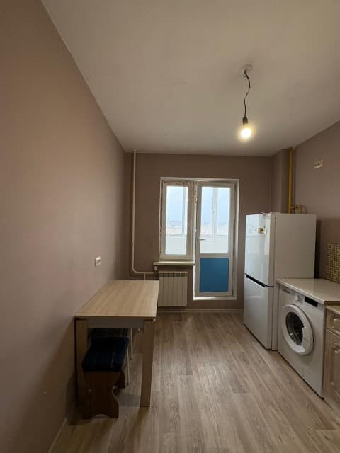 1 комн., 35 м², Монолитно-каркасный, Сайсары 2