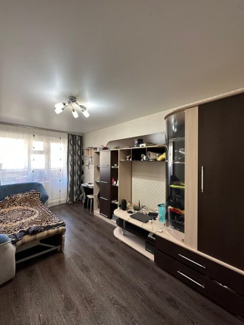 3 комн., 61 м², КПД, Авиапорт 5