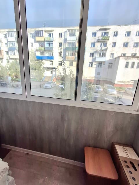 3 комн., 57 м², Блочный, Жатай 6