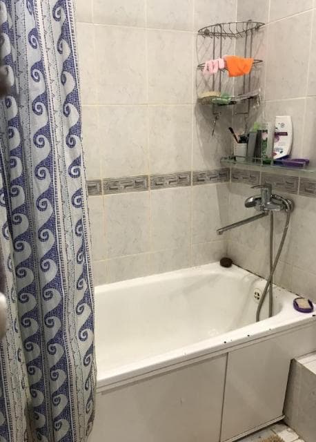 3 комн., Блочный, Глазная больница 11