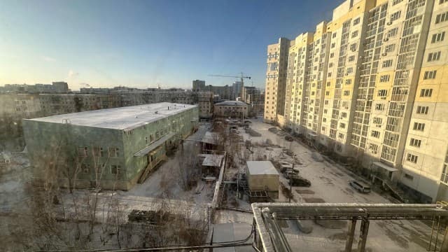 2 комн., 67 м², Инд. планировка, Крестьянский рынок, стадион "Туймаада" 18