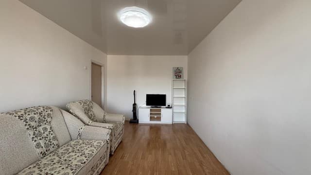 4 комн., 71 м², КПД, Центр - район пл. Орджоникидзе 7