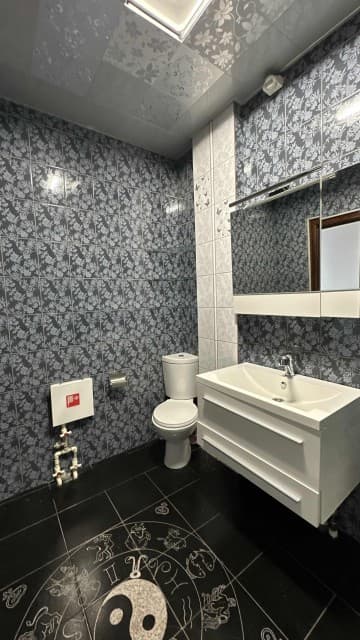 2 комн., 67 м², Инд. планировка, Крестьянский рынок, стадион "Туймаада" 14