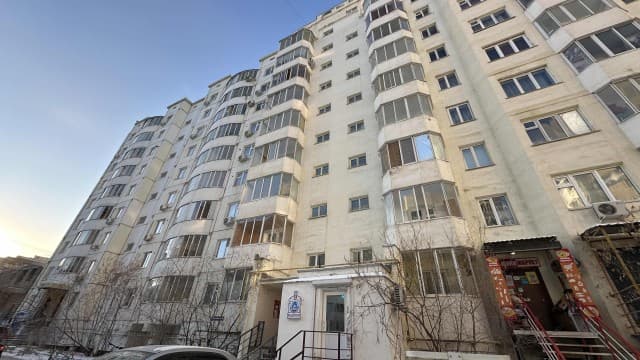 2 комн., 67 м², Инд. планировка, Крестьянский рынок, стадион "Туймаада" 16
