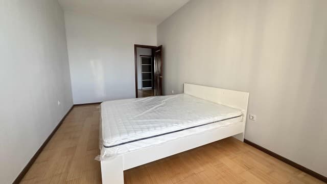 2 комн., 67 м², Инд. планировка, Крестьянский рынок, стадион "Туймаада" 12