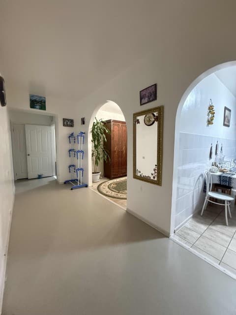 3 комн., 88 м², Инд. планировка, Авиапорт 5