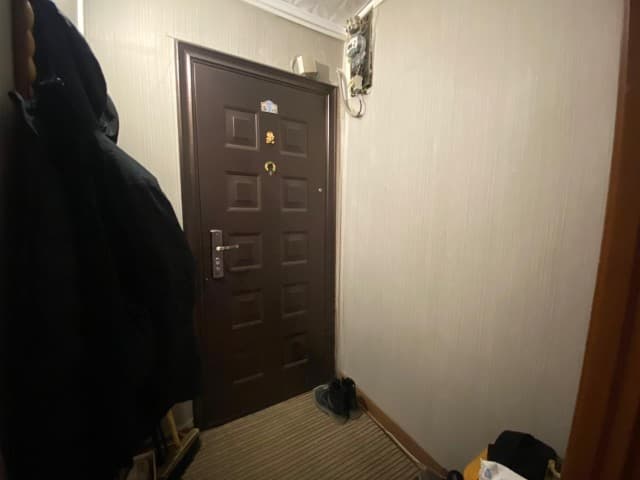 2 комн., 43 м², Блочный, Центр - район пл. Орджоникидзе 2