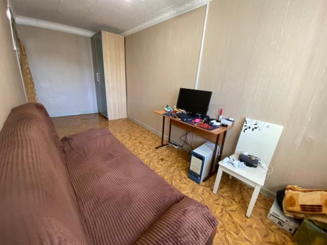 2 комн., 43 м², Блочный, Центр - район пл. Орджоникидзе 10