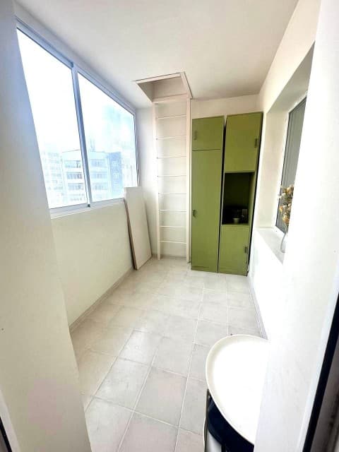 3 комн., 117 м², Монолитно-каркасный, Центр - район пл. Дружбы 4