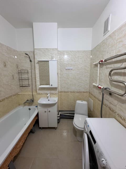 1 комн., 37 м², Монолитно-каркасный, Кинотеатр Лена 9