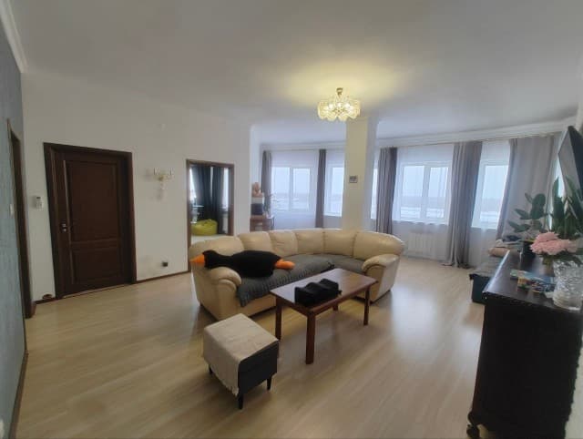 3 комн., 92 м², Инд. планировка, 203 мкрн.