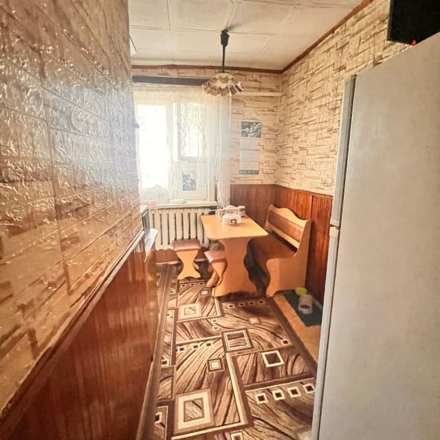 3 комн., 52 м², Дерев. б/у, ГРЭС 2