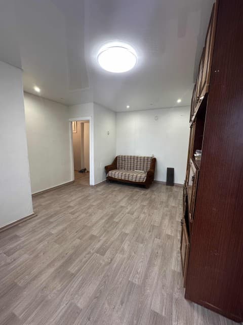 2 комн., 44 м², Блочный, Вавилон 10