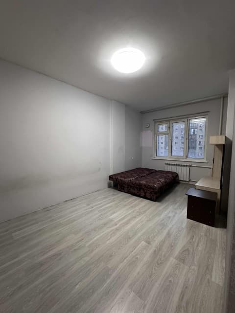 1 комн., 37 м², Монолитно-каркасный, Кинотеатр Лена 7