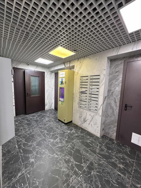 1 комн., 37 м², Монолитно-каркасный, Кинотеатр Лена 5