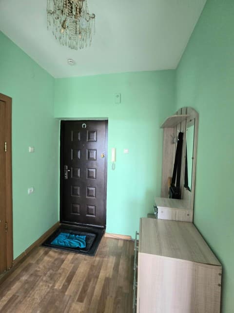 1 комн., 35 м², Блочный, Областная больница, рынок "Манньыаттаах" 8