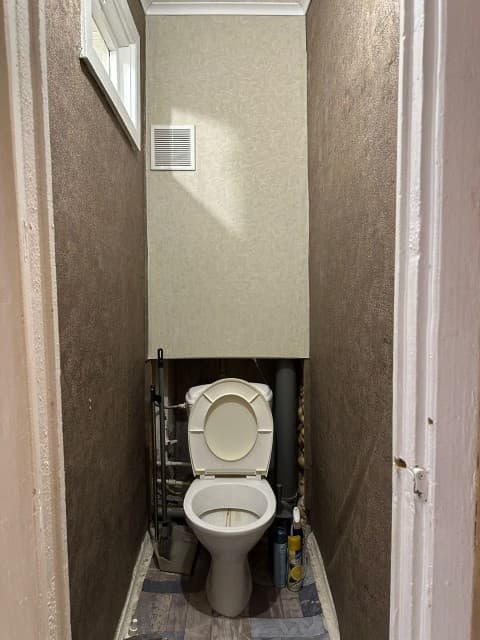 3 комн., Хрущевка, Центр - район пл. Орджоникидзе 14