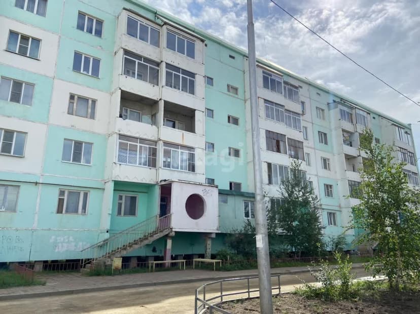 Больше 4 комн., 108 м², 112 серия 9