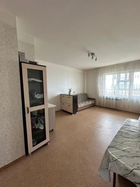 Студия, 27 м², Монолитно-каркасный, Областная больница, рынок "Манньыаттаах" 8