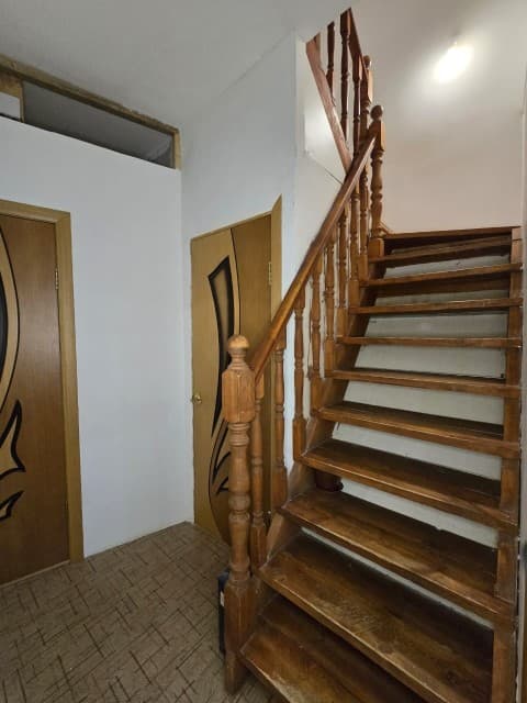 4 комн., 94 м², 112 серия, Авиапорт 9