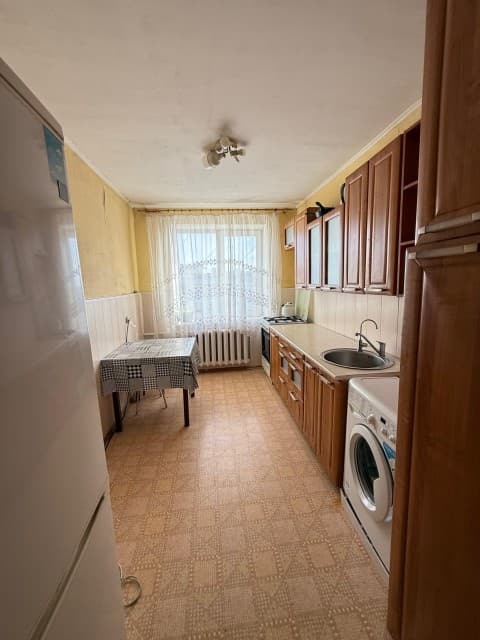 4 комн., 70 м², КПД, Крытый рынок