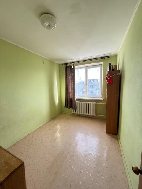 4 комн., 70 м², КПД, Крытый рынок 7