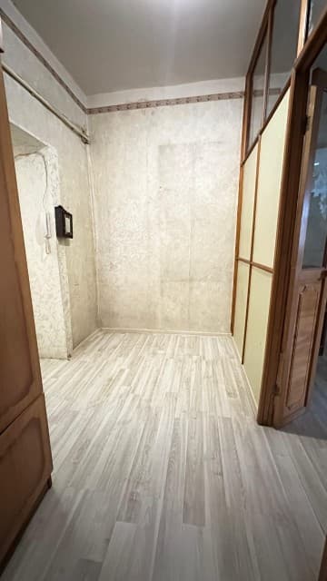 1 комн., Блочный, Центр - район пл. Орджоникидзе 5