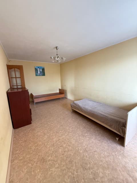 4 комн., 70 м², КПД, Крытый рынок 2