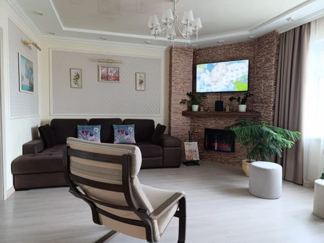 2 комн., Монолитно-каркасный, Крестьянский рынок, стадион "Туймаада" 5