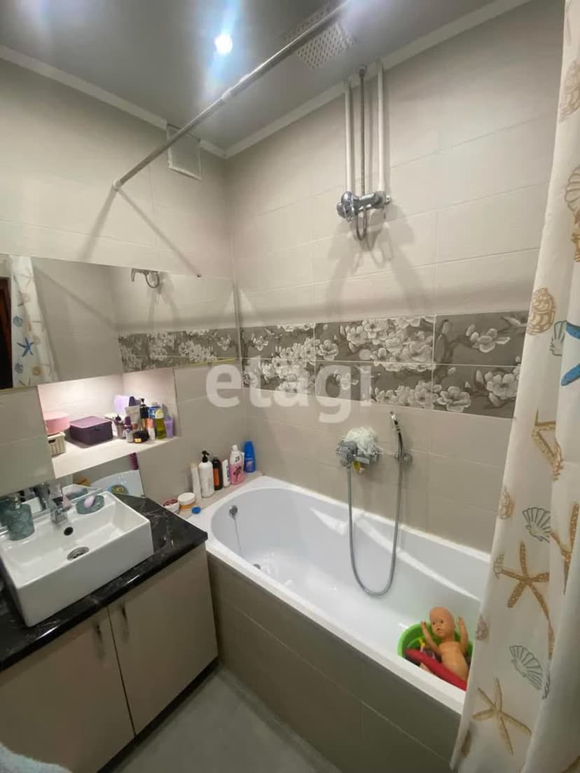 2 комн., 60 м², Инд. планировка 3