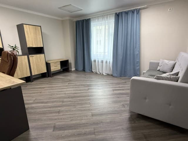 2 комн., 61 м², Монолитно-каркасный, Дом быта 2