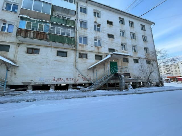 3 комн., 57 м², Блочный, Жатай 19